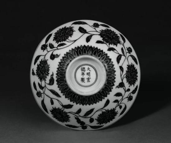 诚轩2020春拍瓷器工艺品：旷古之未有的永宣青花