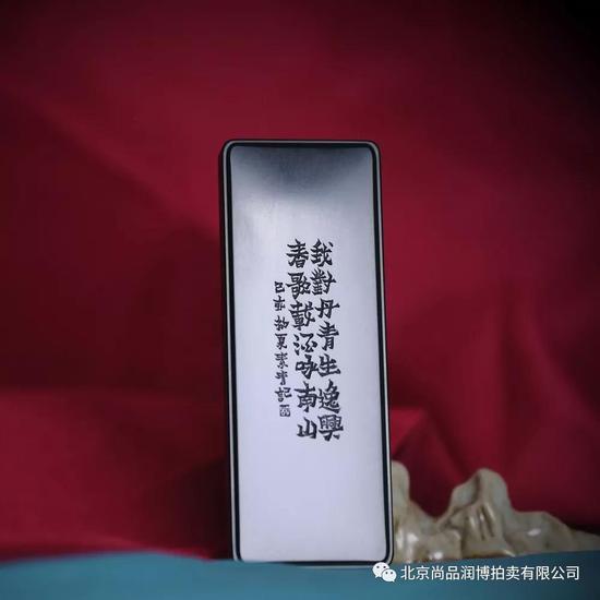 素青阴刻：微中藏万物 玉上隐华章