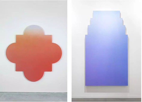 亚历克斯·伊斯雷尔平面系列作品? Alex Israel – 摄影 / Photo: Sebastiano Pellion di Persano致谢艺术家和阿尔敏·莱希Courtesy of the Artist and Almine Rech，即将在松美术馆展出