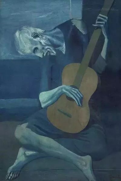 毕加索，《老吉他手》，木板油画，122.9 × 82.6 cm，1903年 2018 Estate of Pablo Picasso / Artists Rights Society (ARS), New York
