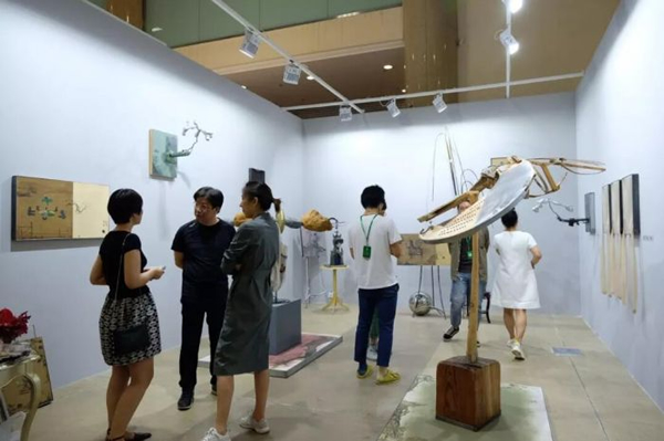 TongGallery 参展作品价格区间 2万~6万