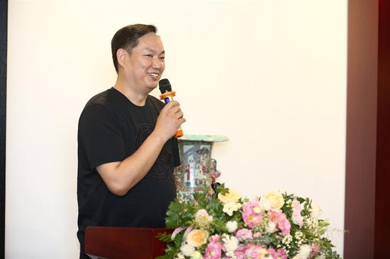 观瓷书院创始人陈士龙
