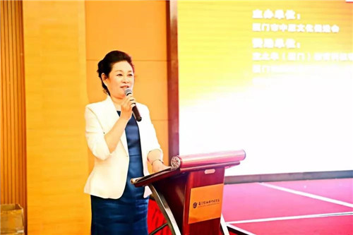 人无信则不立，业无信则不兴