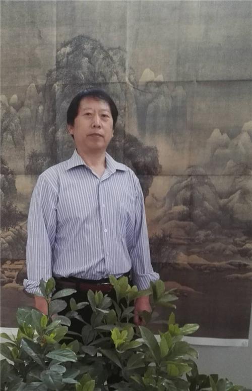 中国美术人物：著名画家陈保立