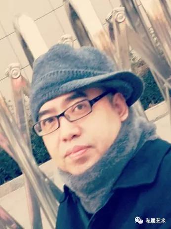 李铁军作品《秘密》对中国文化的祛魅