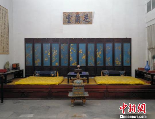 《走进重华宫》特展在成都开展 88件文物首次出宫