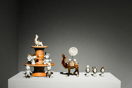 Private Ceremony_3,瓷器,38×38×49cm,2018,高惠林