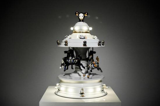 Private Ceremony_5,瓷器,43×43×82cm,2018,高惠林