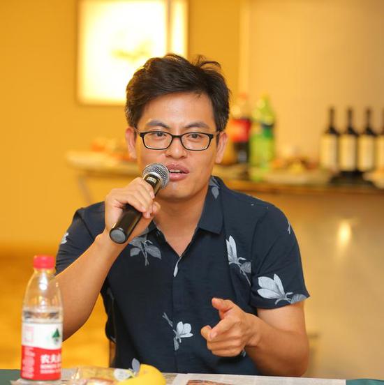 北京师范大学副教授王鹏