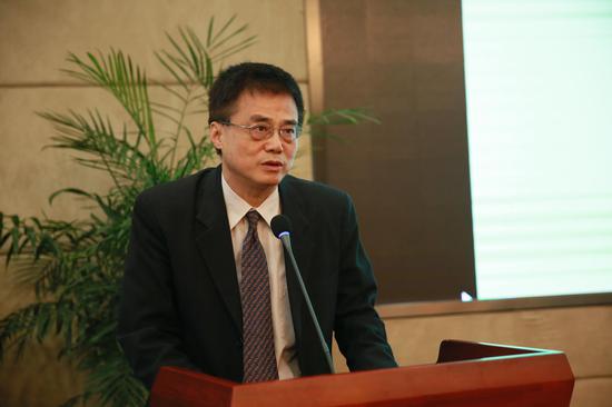 美国人类学学会会员，哥伦比亚大学人类学专家 王海龙