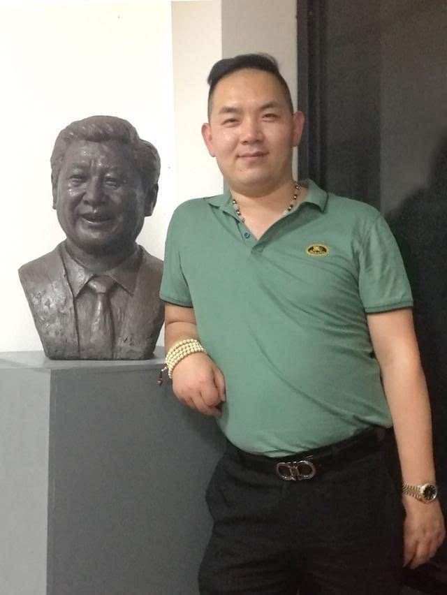 黄志毅：军旅画家支力——腾飞之黑马 阳刚之气韵