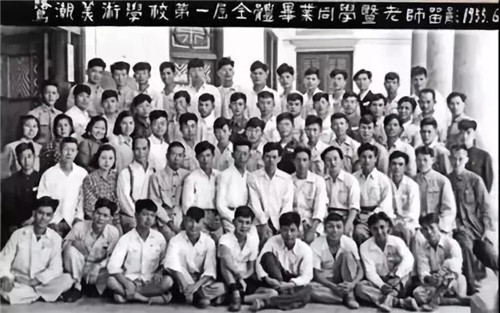 七夕｜厦门艺术家的感人爱情：为你出资办学，为你悉心照料，为你操劳半生