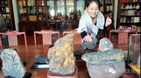 稀有的汉顶碳质陨石煮沸水是小分子团水，是活水，是好水，是健康水