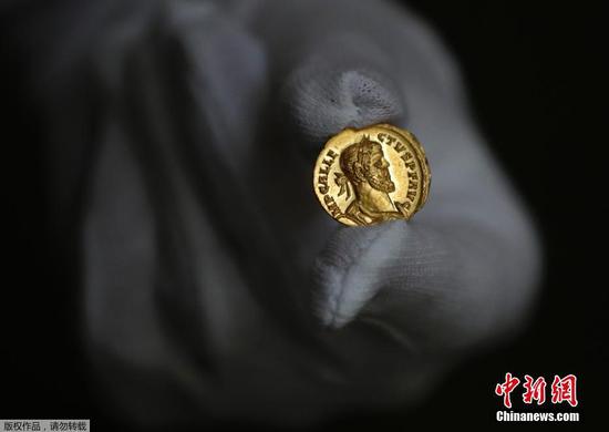 世界仅存的两枚古罗马金币被拍483万
