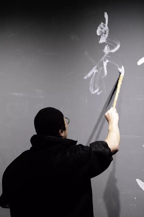 无相道场 鲁大东书法展于民族文化宫开展