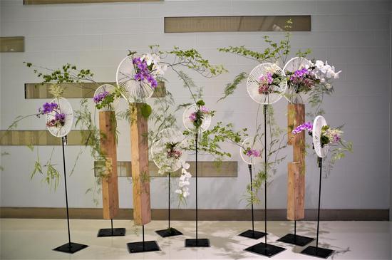 于繁华商圈中隐居田园 东方幻境艺术展在国贸开幕