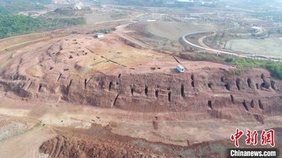 成都发现超6000座各朝古墓 年代跨度达2000余年