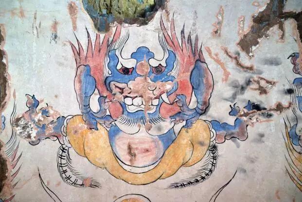 ▲甬道顶部壁画“神兽图”