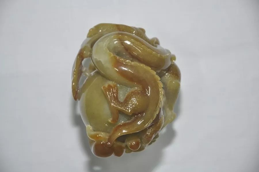 4、翡翠戒指（PT750托）