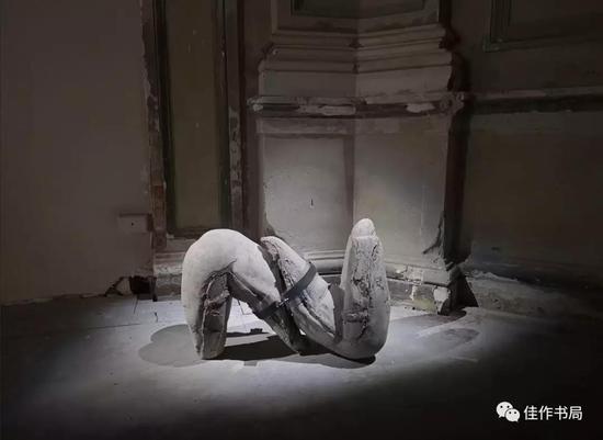 Yu JiFlesh in Stone。2013