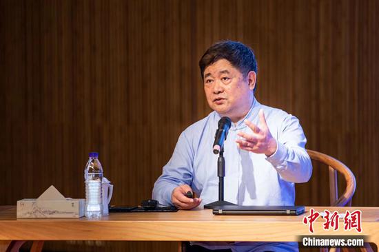 单霁翔谈《富春山居图》：中国山水可居可览可游