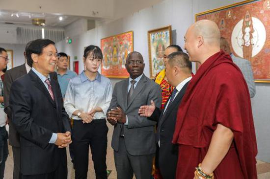 中国国际文化传播中心在京举办国际书画艺术展