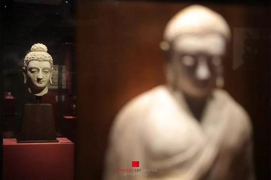 嘉德艺术中心三展亮相：故宫宝物引人入胜