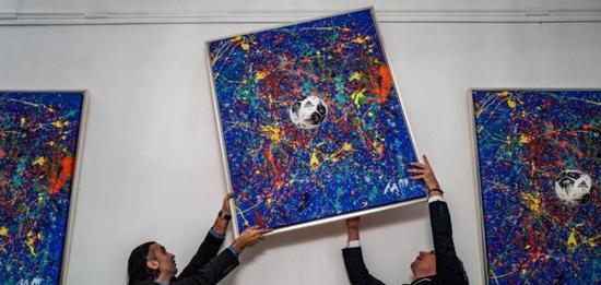 7岁画童被称学前毕加索 一幅抽象画卖1.1万欧元