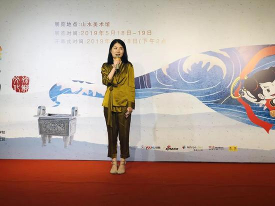 会美术·;绘中国主题画展开幕