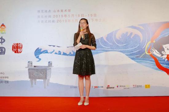 会美术·;绘中国主题画展开幕