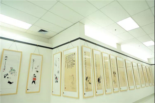 傅继英艺术世界临沂大学永久性陈列馆揭牌在临沂大学隆重举行