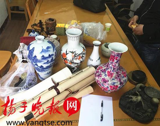 盗窃的部分“古董”。