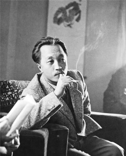 他离开我们时间越来越久，但离我们的距离却越来越近——纪念张仃先生逝世十周年