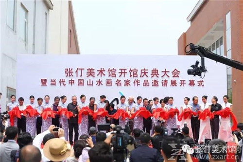 他离开我们时间越来越久，但离我们的距离却越来越近——纪念张仃先生逝世十周年
