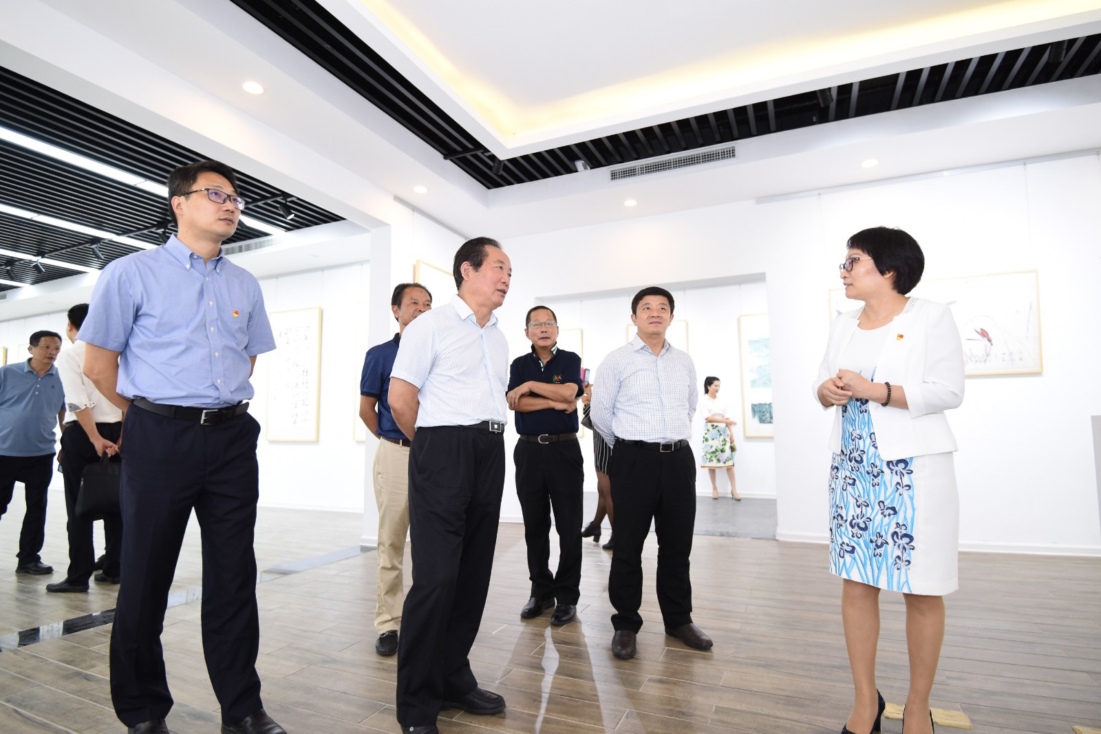 http://img07.img.mei-shu.net/Uploads/zhonghe/2821/mpfsrjl5p1c.jpg