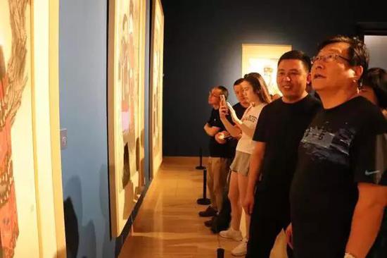 中央美术学院教授、博士生导师李洋观后宋彦军展览