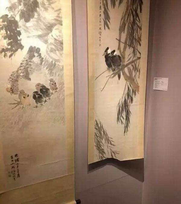 ▲香港佳士得预展，画作被毁现场
