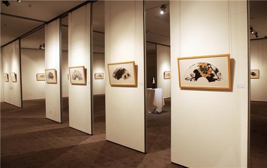 秋风扇微和：中国当代十家扇画展今日开展