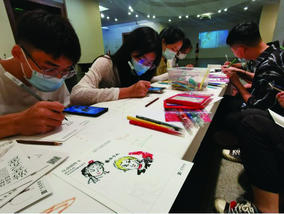 ▲广东美术馆《游艺东西：关良的风格史研究》公教活动现场