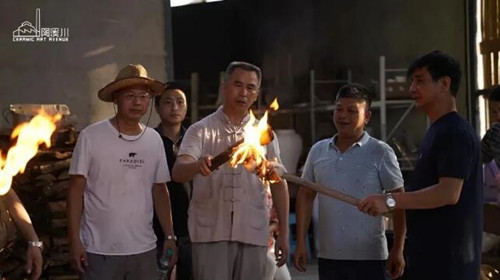 拂去浮尘色尚鲜 “非遗+”的N种打开方式
