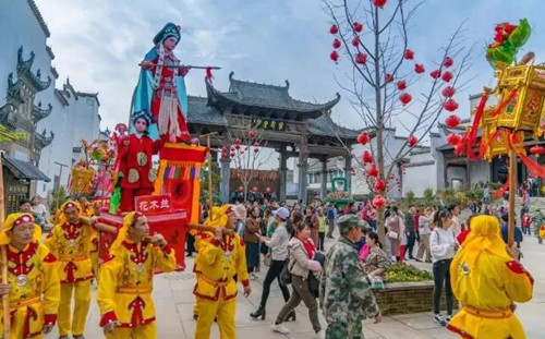 拂去浮尘色尚鲜 “非遗+”的N种打开方式