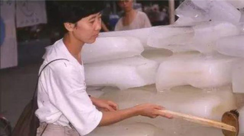千疮百孔 对于地球 我们在做什么