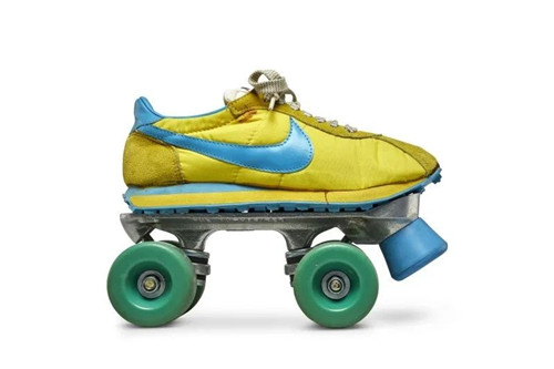 Nike Lady Waffle Trainer Roller Skates