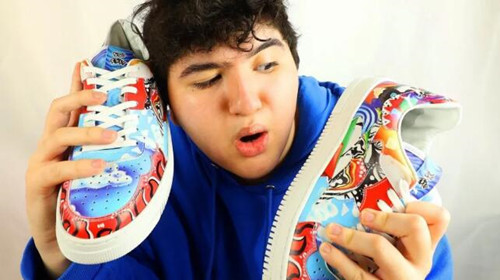 FEWOCiOUS