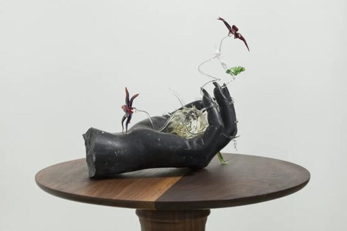 Kelly Akashi,detail ofCultivator(Metamorphic), 2020.
