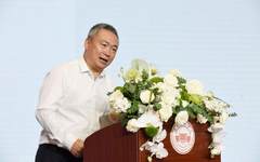 广州美术学院举行李书春客座教授聘任仪式