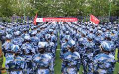 砺炼凌云志，共铸爱国魂丨天津美术学院2024级新生军训开营