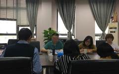 校党委副书记、院长许奋深入雕塑系开展“不忘初心，牢记使命”主题教育专题调研