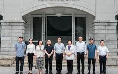 武汉市委常委、宣传部部长吴朝安来校调研指导