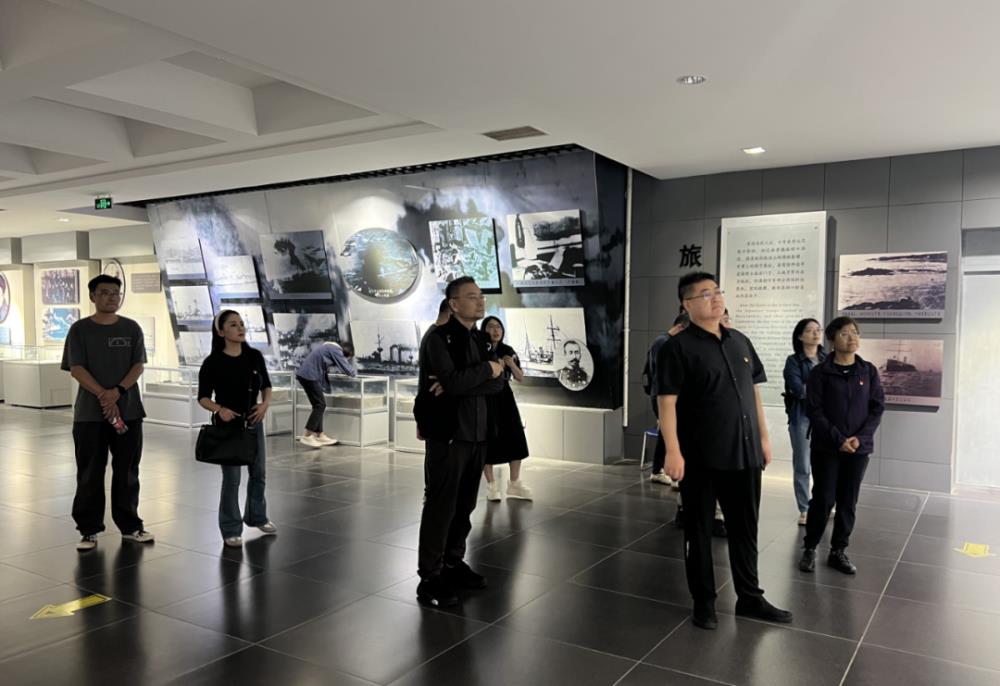 深化交流 共谋发展 ——中央美术学院马克思主义学院到鲁迅美术学院调研交流